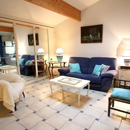 Les Colombages Apartment Biziat ภายนอก รูปภาพ